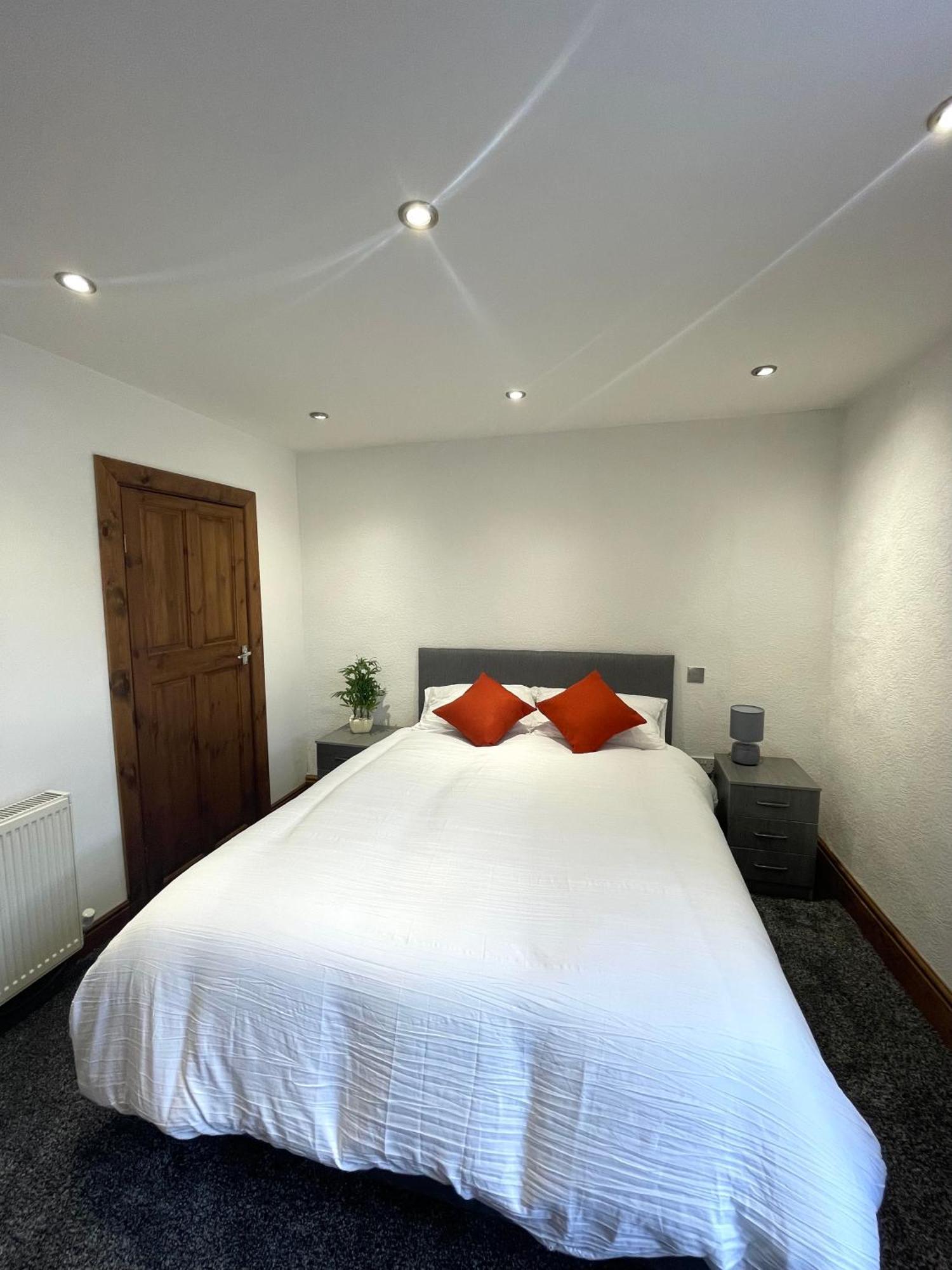 The Home Away From Home Great Harwood Exterior foto